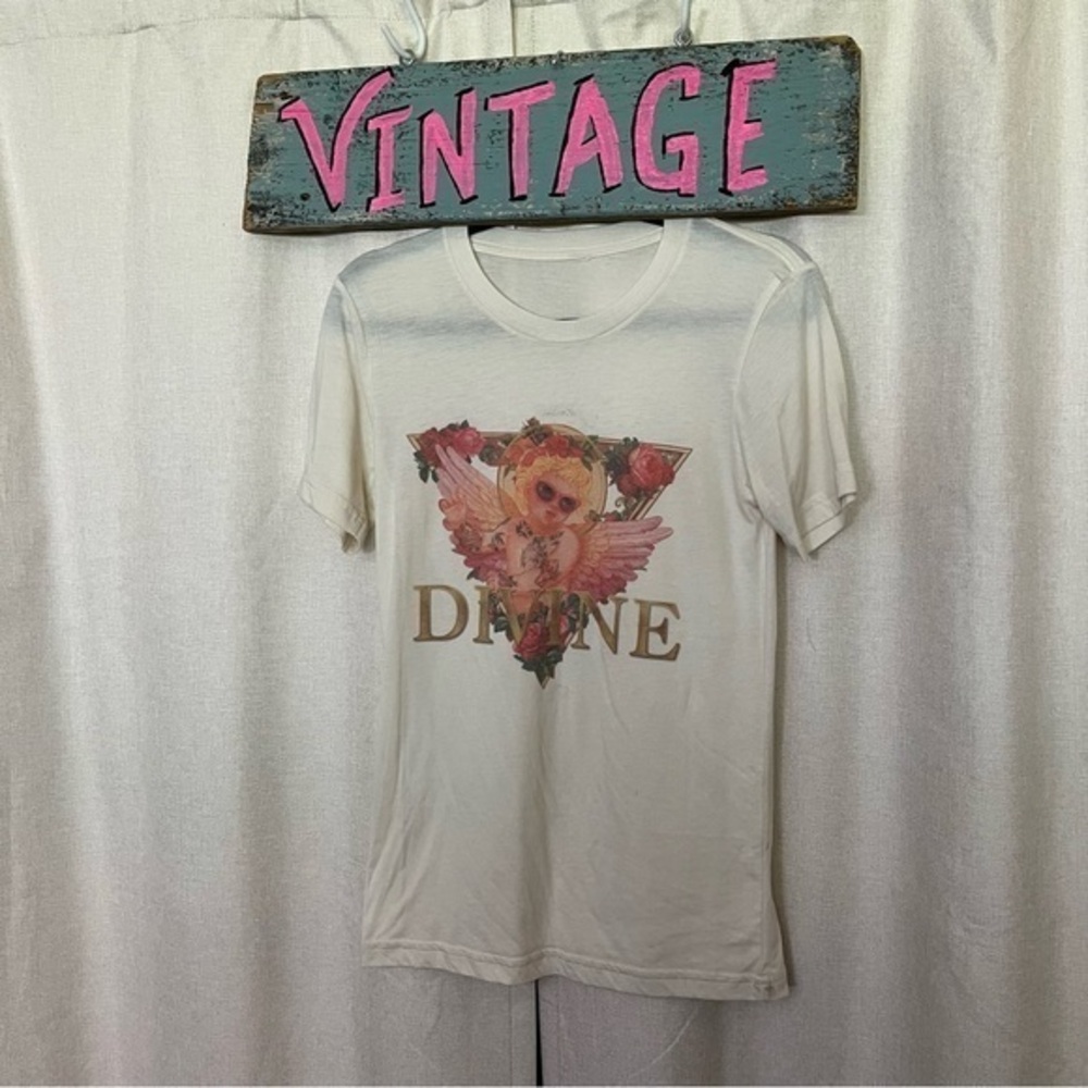 Vintage 90s Summer White Floral Graphic Tee DIVINE with Cool Angel Design